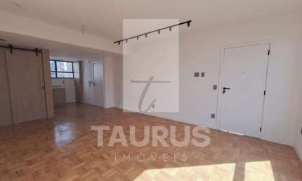 Apartamento à venda, 3 Quartos sendo 2 suítes, 1 vaga, Vila nova conceição.