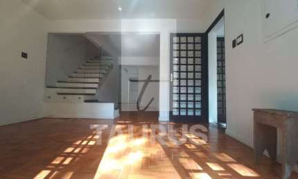Casa comercial com 2 salas para alugar na Vila Uberabinha, São Paulo 