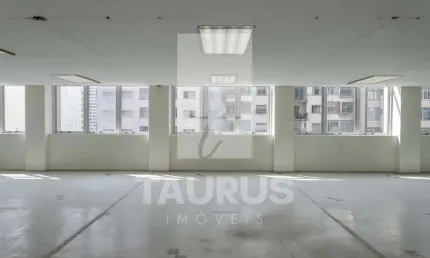 Sala comercial para alugar na Cerqueira César - São Paulo-SP.