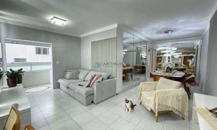 Apartamento na Guilhermina, 3 dormitórios 1 suíte, Decorado com Churrasqueira!