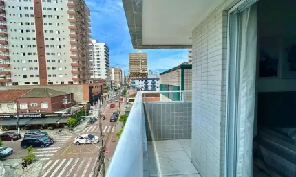 Apartamento à venda na Praia Grande, 01 dormitório, 01 vaga de garagem