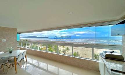 Apartamento à venda em Praia Grande frente mar com 2 suítes e 2 vagas