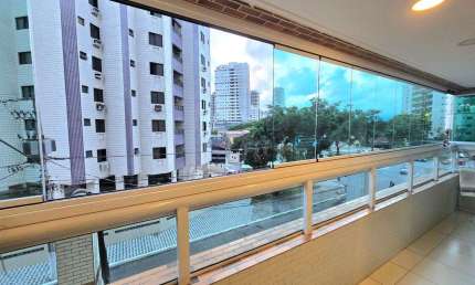 Apartamento à venda no Bairro da Guilhermina em Praia Grande com 2 dorm, 1 suíte