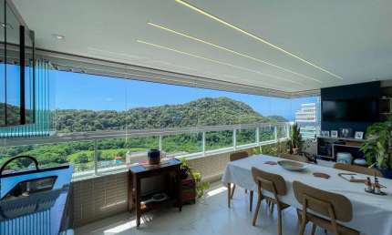 Apartamento  à Venda em Praia Grande com 4 quartos, 5 banheiros, 3 vagas e 168m²