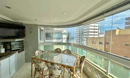 Apartamento à venda em Praia Grande na Tupi com vista para o mar