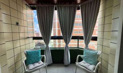 Apartamento à venda em Praia Grande no Tupi com 2 dormitórios