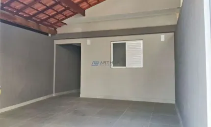 Casa à venda bairro ocian em praia grande, com localização privilegiada.