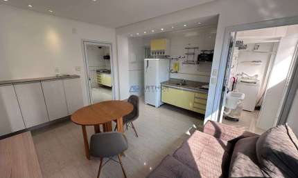Apartamento à venda em Praia Grande no centro do Boqueirão com 01 quarto