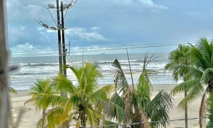 Apartamento à venda em Praia Grande frente mar de 1 dormitório com vaga