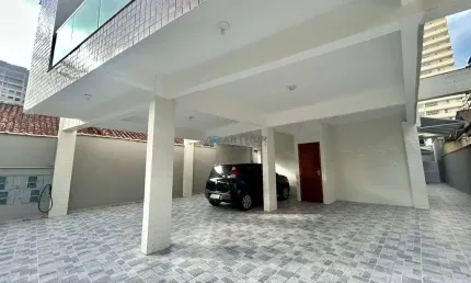 Casa sobreposta alta de condomínio à venda em praia grande no bairro da aviação