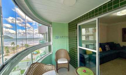 Apartamento à venda em Praia Grande sendo 3 dorms e 2 vagas frente mar