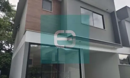 Casa com 3 quartos à venda na Avenida 21 de Janeiro, 0000, Centro, Pomerode por R$ 710.000