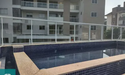 Apartamento com 2 quartos para alugar na Rua Alfredo Hoge, 260, Centro, Pomerode, 79 m2 por R$ 2.500