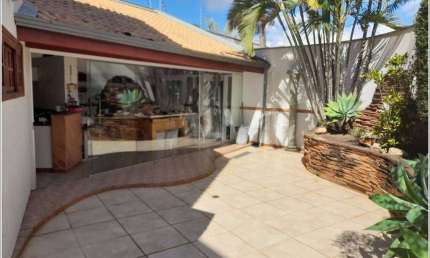 Casa com 3 quartos à venda na Cidade Jardim II, Americana 