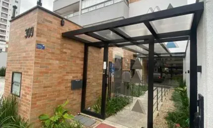 Apartamento com 2 quartos para alugar no São João, Itajaí 