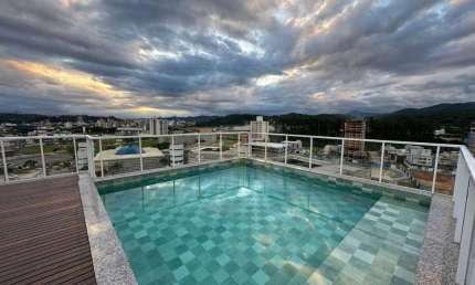 Apartamento com 1 dormitório para alugar, 55 m² por R$ 2.777,66/mês - Santa Terezinha - Brusque/SC
