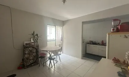 Apartamento com 2 quartos à venda no bairro Vila Nova em Joinville-SC d por R$ 205.000,00.