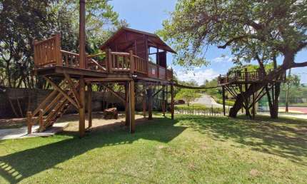Condomínio Bosque do Coqueiral – Lote Quitado de 360m² à Venda em um Clube Completo!
