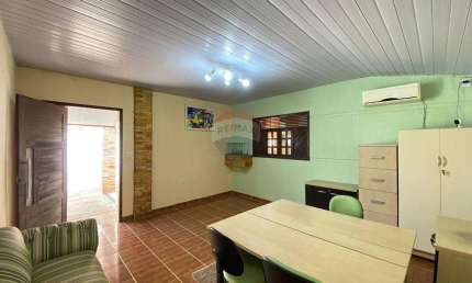 Casa com 2 quartos uma suíte e com escritório em Cajupiranga - Parnamirim