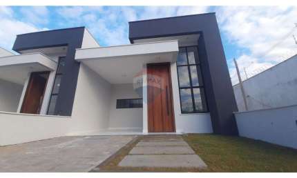 Casa com 2 quartos à venda na Rua Dr Ronaldo Maranhão, 1071, Nova Esperança, Parnamirim
