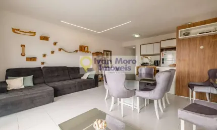 Apartamento à venda em Jurerê  -  Florianópolis - SC