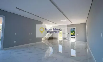 Casa à venda em Ingleses Norte  -  Florianópolis - SC