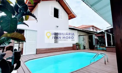 Casa com piscina em Daniela - temporada - Florianópolis – SC