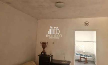 Casa térrea com edicula para Venda no bairro Baeta Neves, 2 dorm, 2 vagas, 10 x 21 metros.