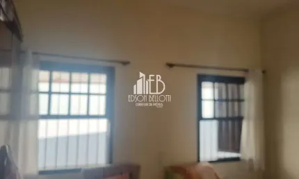 Casa para venda no baeta neves, 2 amplos dorms, 1 suíte, 2 vagas,quintal.