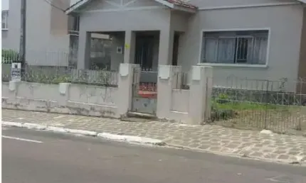 Casa com 4 quartos à venda no Centro, Ponta Grossa 