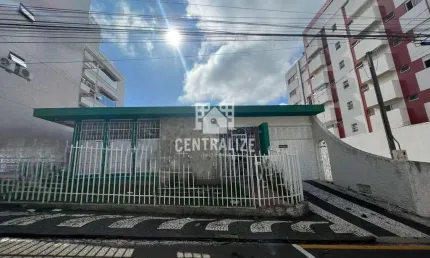 Casa com 6 quartos à venda no Centro, Ponta Grossa 