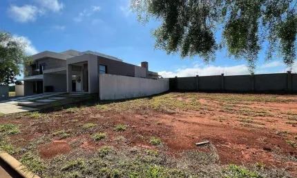 Terreno à venda no Jardim Carvalho, Ponta Grossa 