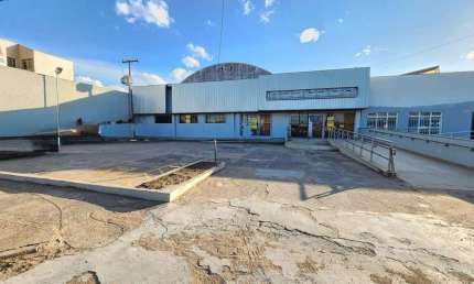 Casa comercial para alugar no Chapada, Ponta Grossa 
