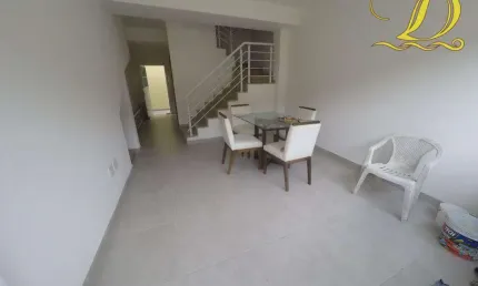 Casa com 2 dormitórios à venda, 67 m² por R$ 357.000,00 - Tude Bastos (Sítio do Campo) - Praia Grande/SP