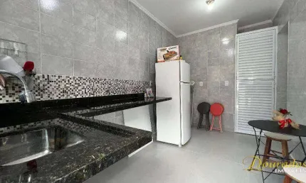 Kitnet com 1 dormitório à venda, 28 m² por r$ 195.000,00 - vila guilhermina - praia grande/sp