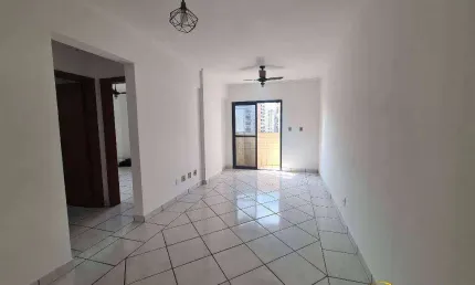 Apto de 1 dormitório com sacada e vista mar, 58m² , Aviação em Praia Grande SP.