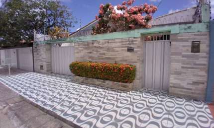 Casa com 3 quartos à venda na Rua das Sobrálias, 36, Emaús, Parnamirim