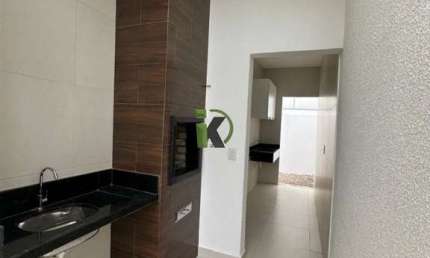 Casa Duplex à Venda na Cidade da Esperança – Conforto e Espaço para Sua Família