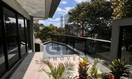 Casa de Alto Padrão em Porto Belo/SC com área privativa de 200m² e 348m² de terreno. 3 Suítes e Piscina Com Cascata!