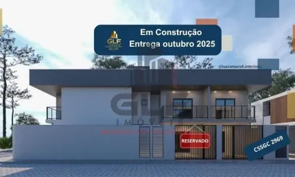 Casa sobrado geminada à venda na cidade de itapema/sc no bairro morretes, com 2 suítes e 1 vaga de garagem. bem localizado perto da praia de itapema