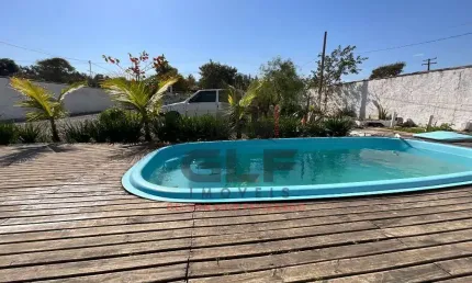 Chácara a venda na cidade de itapema/sc no bairro sertão do trombudo, com 940 m². casa semi mobiliada com 2 quartos, piscina e mesa de sinuca.