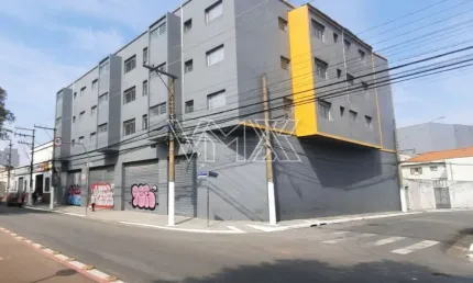 Prédio para alugar na Avenida Bom Jardim, 300, Pari, São Paulo