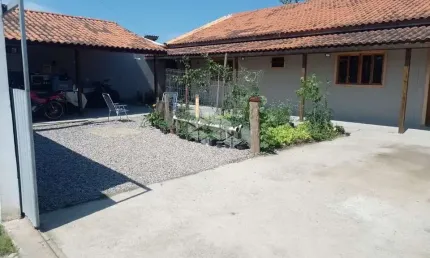 CASA À VENDA NA PRAIA DO SONHO - PALHOÇA NO VALOR DE R$ 265.000,00.