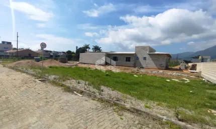 Terreno a venda na barra do aririu - palhoça com 451 m² no valor de r$ 225.000,00