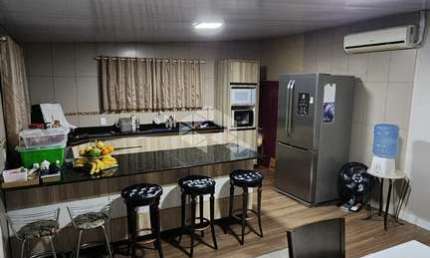 CASA COM 3 QUARTOS/DORMITÓRIOS EM PALHOÇA-SC BAIRRO BELA VISTA Á VENDA POR R$590.000,00