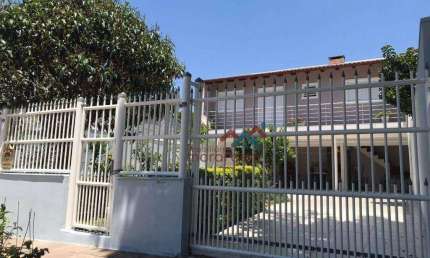 Casa com 3 dormitórios à venda, 140 m² por R$ 692.000,00 - Igara - Canoas/RS