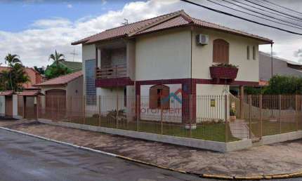 Casa com 3 dormitórios à venda, 260 m² por R$ 899.900,00 - Igara - Canoas/RS