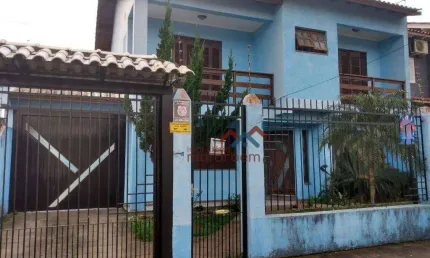 Casa com 4 dormitórios à venda, 288 m² por R$ 900.000,00 - Centro - Canoas/RS