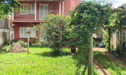 Casa com 4 dormitórios à venda, 236 m² por R$ 750.000 - Niterói - Canoas/RS