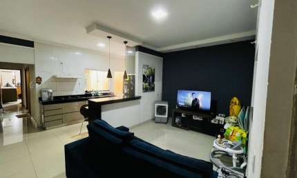 Casa com 2 quartos à venda na Avenida Antônio Matias Montana, Jardim Europa, Uberlândia